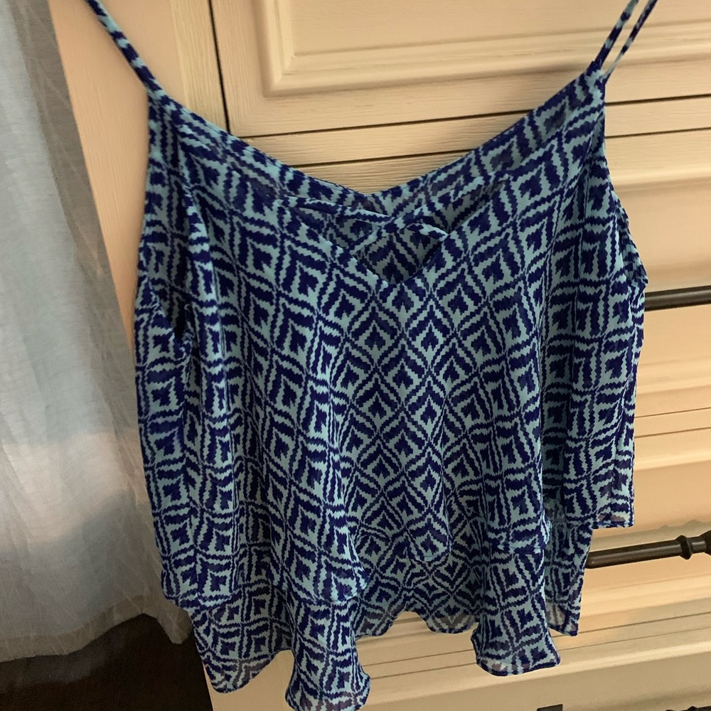 Cute small top from Francescas great condition